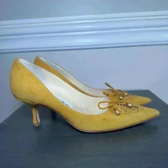 Vintage Jimmy choo London Gold/ Yellow Suede Pump Size‎ 35/ US 5