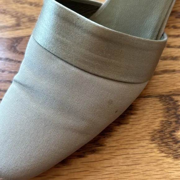 Vintage Yves Saint Laurent heeled shoes Size 6M