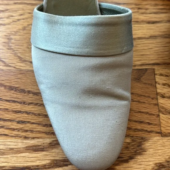 Vintage Yves Saint Laurent heeled shoes Size 6M