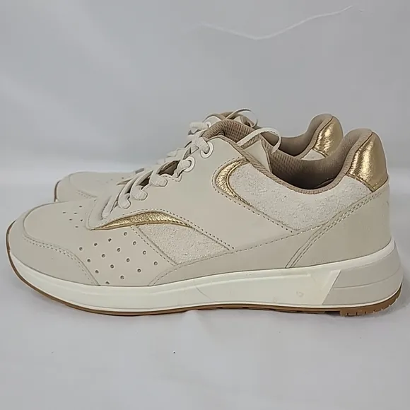 Vionic Nova Sneakers Women's US 7.5 Cream White Lace Up Trainer Shoes