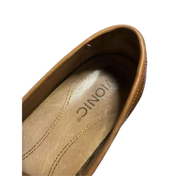 Vionic Men’s Brown Leather Loafers 8.5