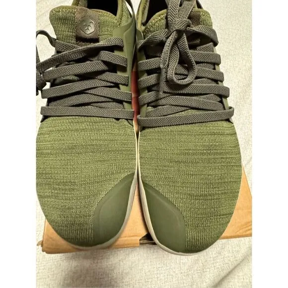 VivoBarefoot size 42 10.5 women’s Kanna L olive mesh synthetic barefoot olive gr