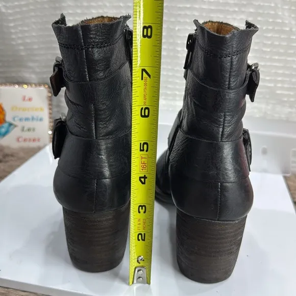 (W2) NAYA Virtue Women's Black Suede Leather Ankle Buckle Boots, Size 8 M,