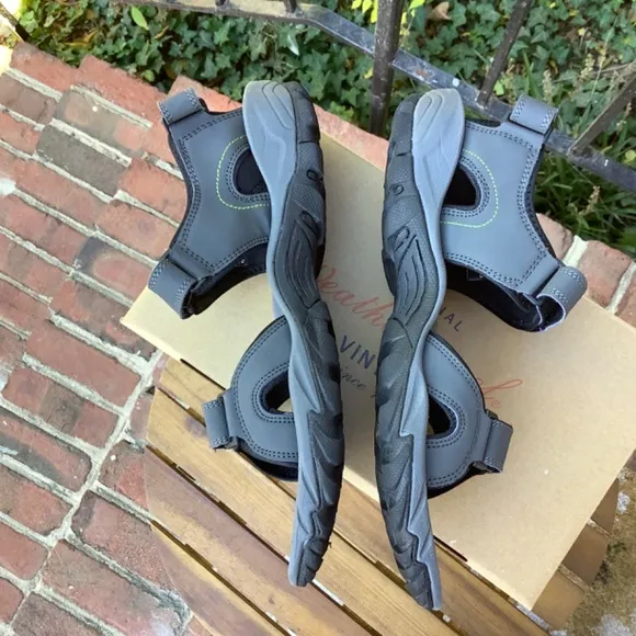 Weatherproof Vintage Men’s Brighton Adjustable Sandals Gray SZ 13