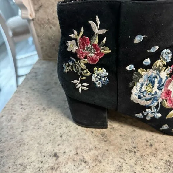 White House Black Market embroidered flower boots