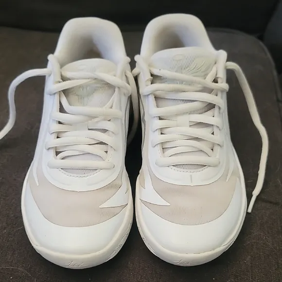 White MELO Kids Basketball Shoes