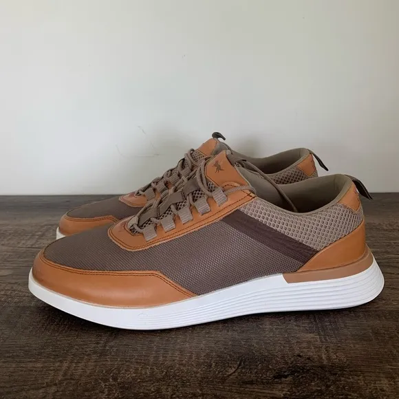 Wolf and Shepherd Crossover Victory Trainer Shoes Leather Khaki Honey Mens 10.5