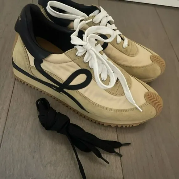 Women&quot;s LOEWE Flow Runner Sneakers Shoes