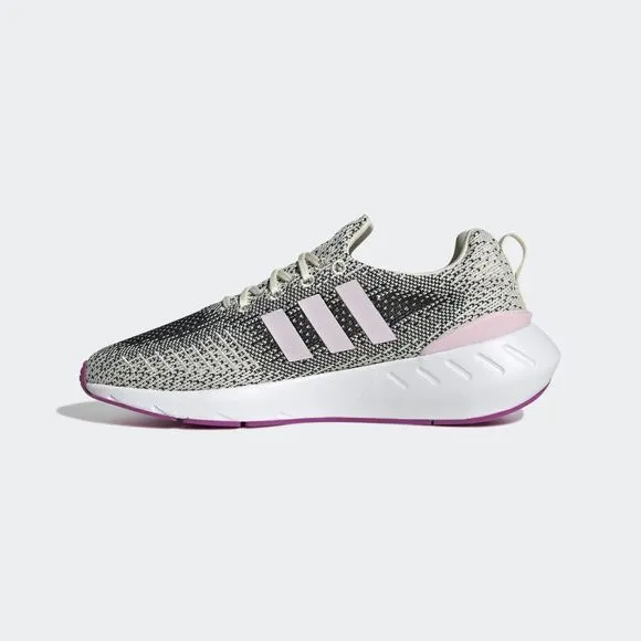 WOMEN'S adidas Swift Run 22 Clear Pink/Cream White/Vivid Pink GV7979