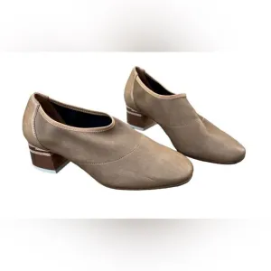 Womens Coclico $350 Euclid Pumps 35 / 5 Cream Heels Shoes