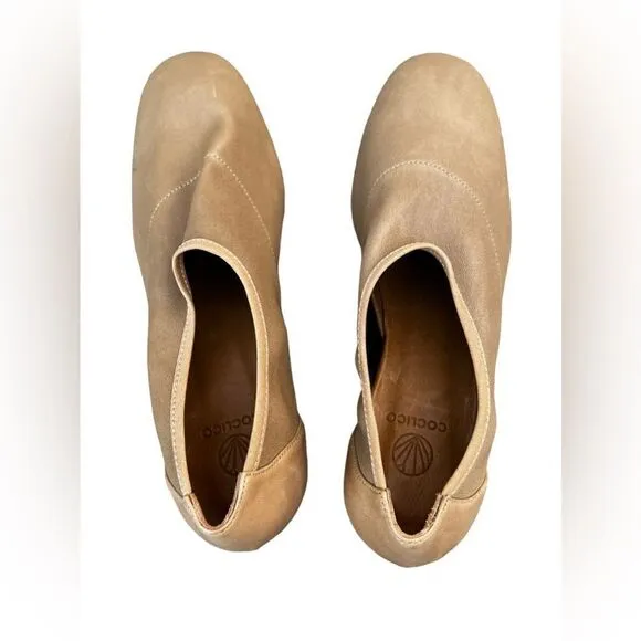 Womens Coclico $350 Euclid Pumps 35 / 5 Cream Heels Shoes