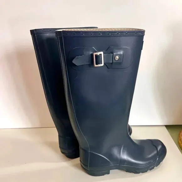 Women's Hunter Boots Navy blue Red tall Size 6