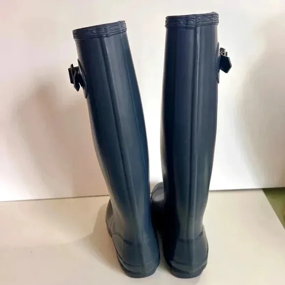 Women's Hunter Boots Navy blue Red tall Size 6