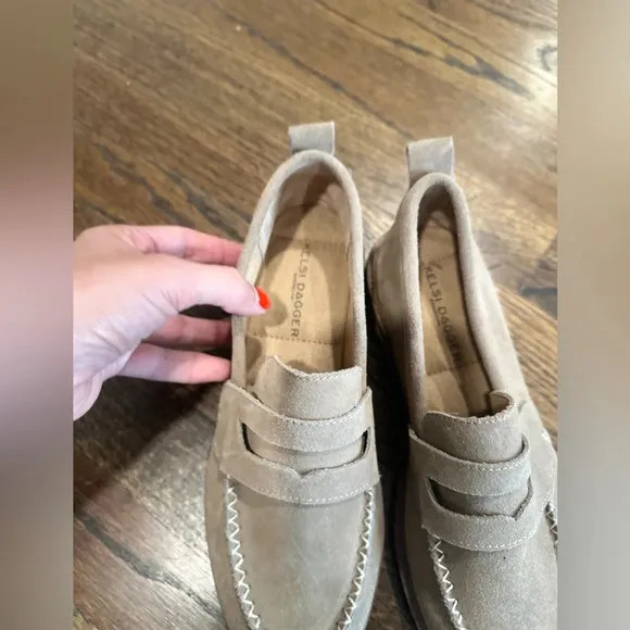 Women’s Kelsi Dagger Brooklyn Lens Suede Loafer 6.5 New without the Box