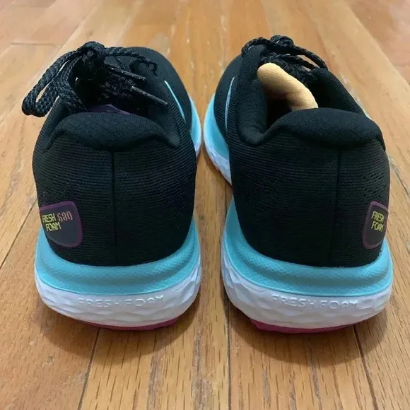 Women’s New Balance Fresh Foam 680V7 Running Shoes Size 6 NEW WITHOUT BOX