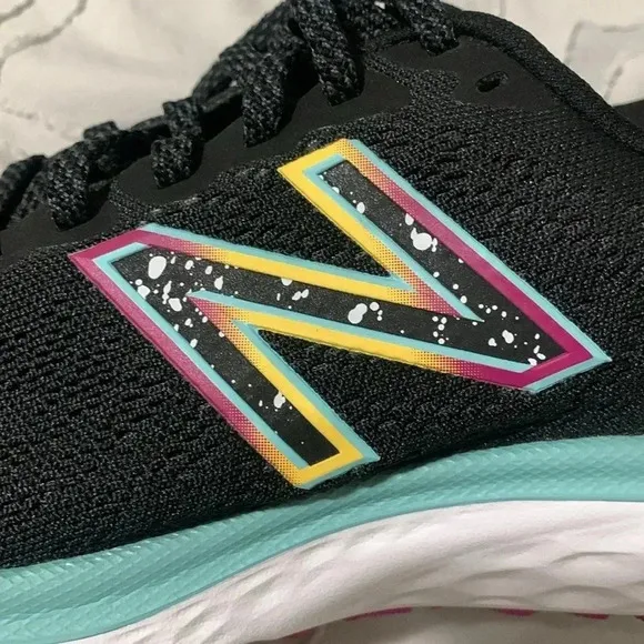 Women’s New Balance Fresh Foam 680V7 Running Shoes Size 6 NEW WITHOUT BOX