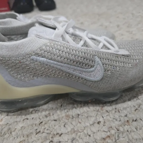 Womens Nike Air Vapormax shoes