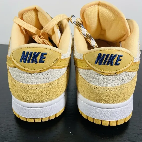 Women's Nike Dunk Low LX &quot;Celestial Gold Suede&quot; DV7411-200 Size 8