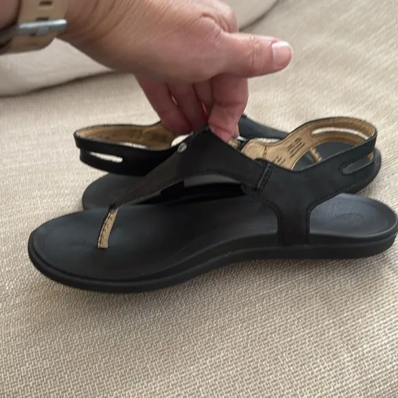Women’s Olukai Eheu Sandals Leather Black 6