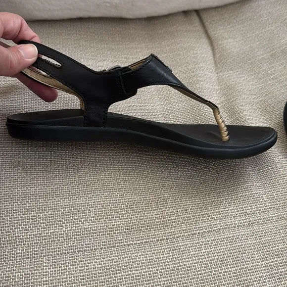 Women’s Olukai Eheu Sandals Leather Black 6