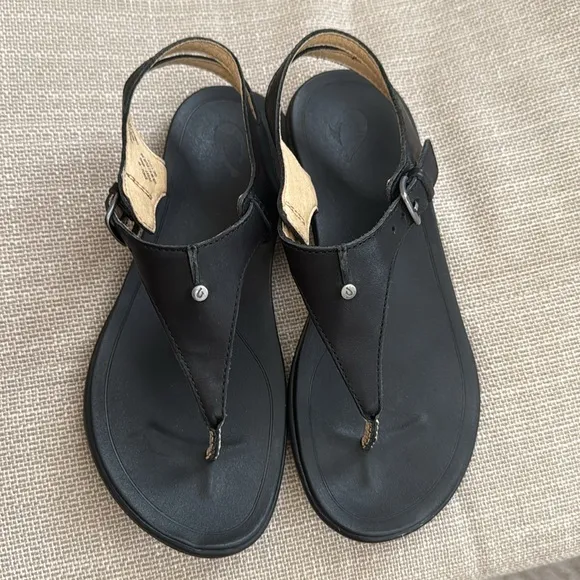 Women’s Olukai Eheu Sandals Leather Black 6