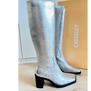 Women's Silver Leather Knee High Boots Size 6.5 Go Go Boots Concert Festival NEW