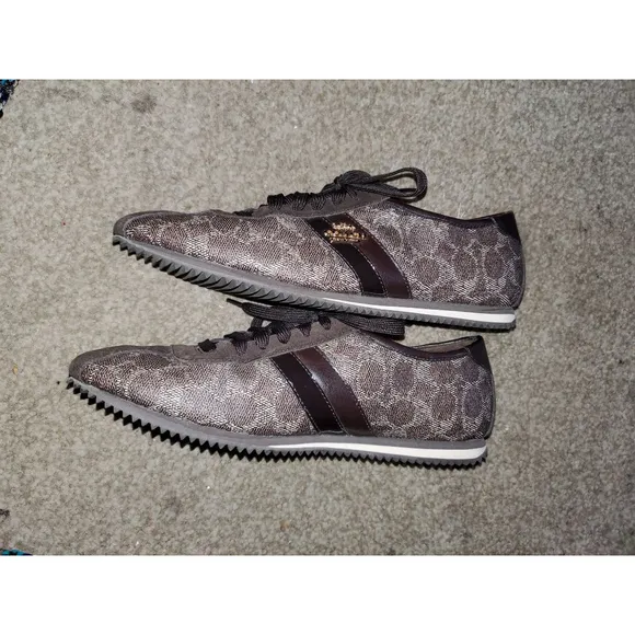 Women's size 11 Coach Sneakers Brown Size Unknown