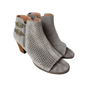Women's Vionic Chryssa Ankle Boots Booties Shoes Size 8 US/39 EU Tan Suede