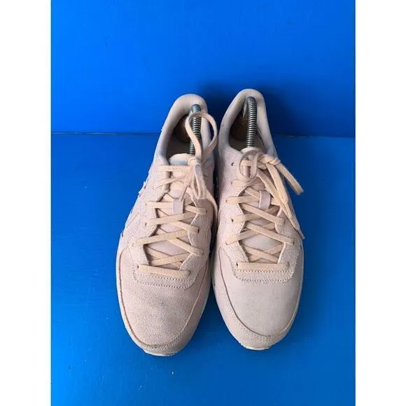 Women’s Pink Suede Converse Tie Sneaker Shoes US 8.5
