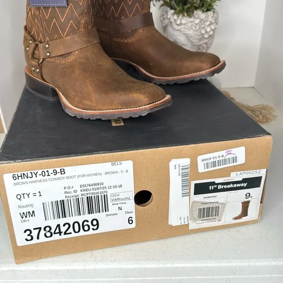 WRANGLER WOMEN'S HARNESS COWBOY Boots Sz 9