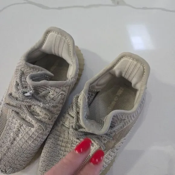 Yeezy Adidas Boys sneakers shoes size 10