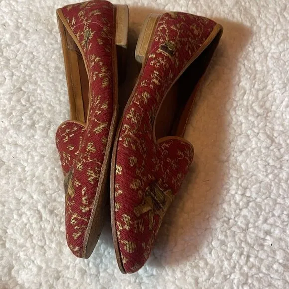 Zalo needlepoint elephant  slip ons size 6.5 M