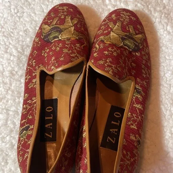 Zalo needlepoint elephant  slip ons size 6.5 M