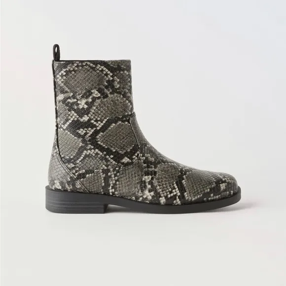 Zara kids ANIMAL PRINT ANKLE BOOTS bloggeres favorite