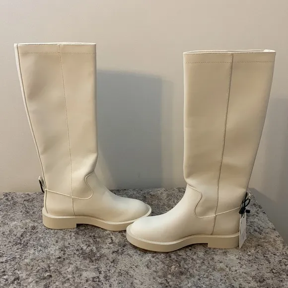 Zara Matte Beige Leather (Gives off Rubber Vibes) Boots
