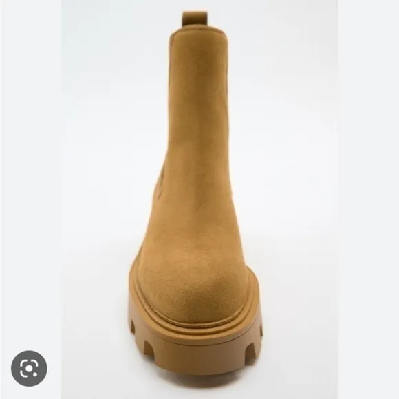 Zara NEW split suede track sole ankle boots