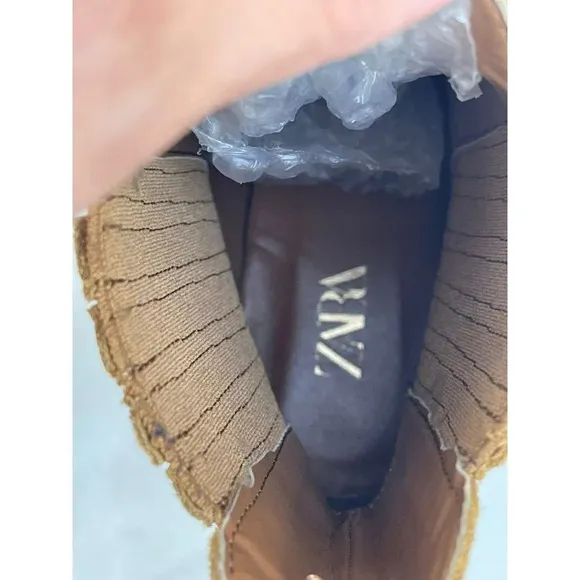 Zara Womens Suede Western Style Ankle Boots Beige Sz 37